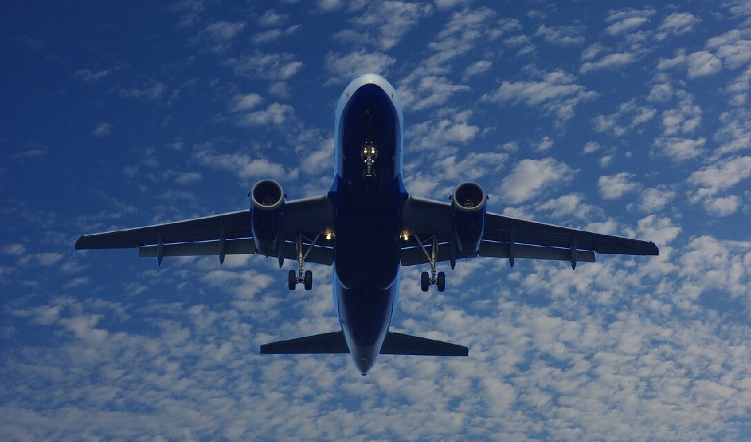Aircraft Manufacturers, Airlines Welcome EPA Proposal on Aircraft Emissions