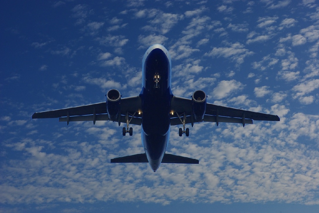Aircraft Manufacturers, Airlines Welcome EPA Proposal on Aircraft Emissions