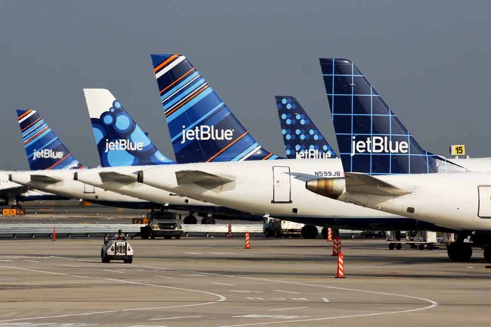 JetBlue Reaches Domestic Carbon Neutrality Through Offsets, Begins Use of Sustainable Fuel