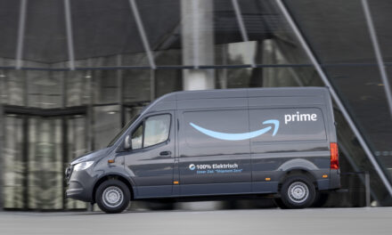 Mercedes-Benz Signs on to The Climate Pledge; Announces Major EV Van Order From Amazon