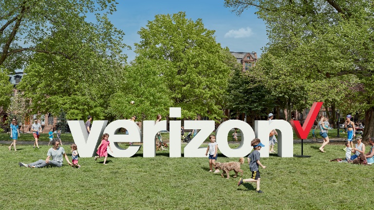 Verizon’s New ESG Commitments: Millions of Trees, Sustainable Retail Bags