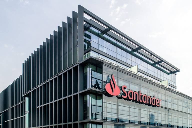 Santander Aims for Net Zero by 2050, Including Financed Emissions