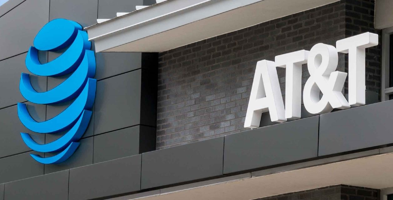 AT&T Launches Initiative to Help Businesses Reduce Emissions by 1 Billion Tons