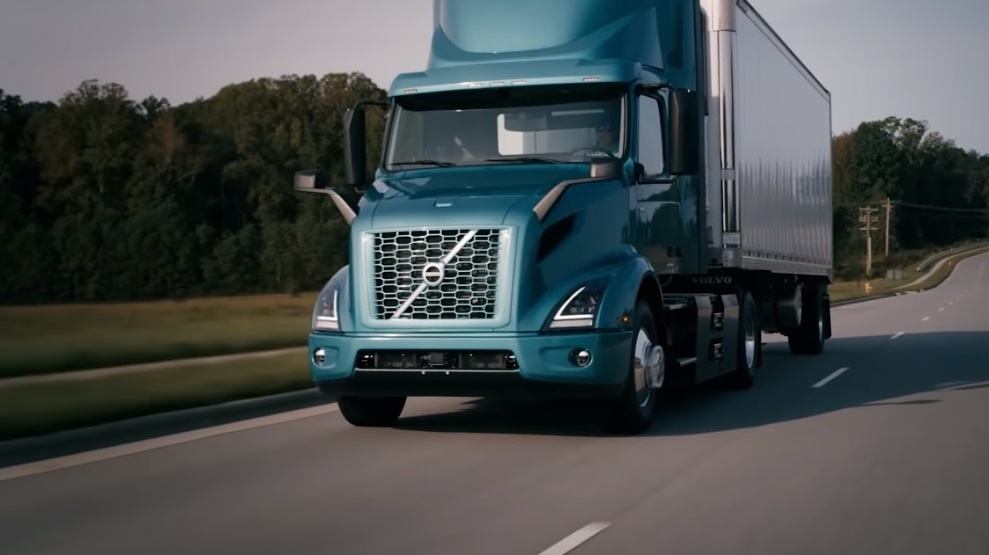 Maersk Expands Zero Operational Emissions Fleet with Orders of Electric Trucks from Volvo Trucks