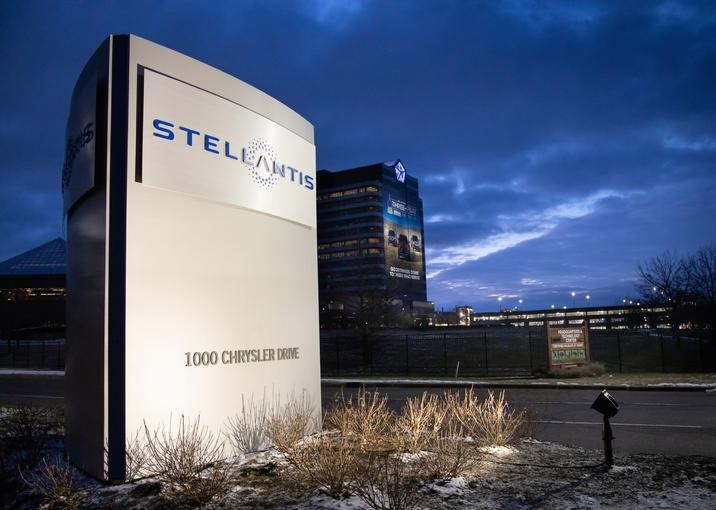 Stellantis Ramps North America EV Battery Capacity in Deal with Samsung SDI