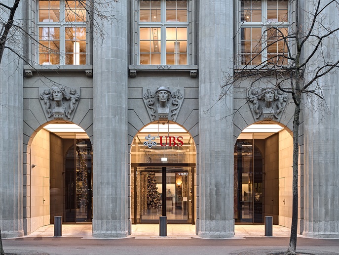 UBS Ties Compensation of Top Execs to Sustainability Performance
