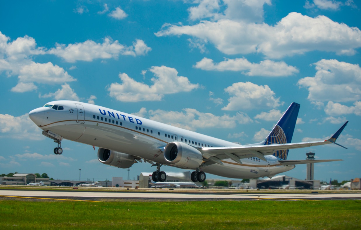 United Airlines Announces First Overseas Purchase Agreement for Sustainable Aviation Fuel for a US Airline