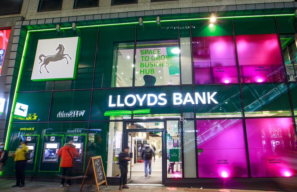 Lloyds Bank Becomes First in UK to Commit to End Financing of New Oil & Gas Projects