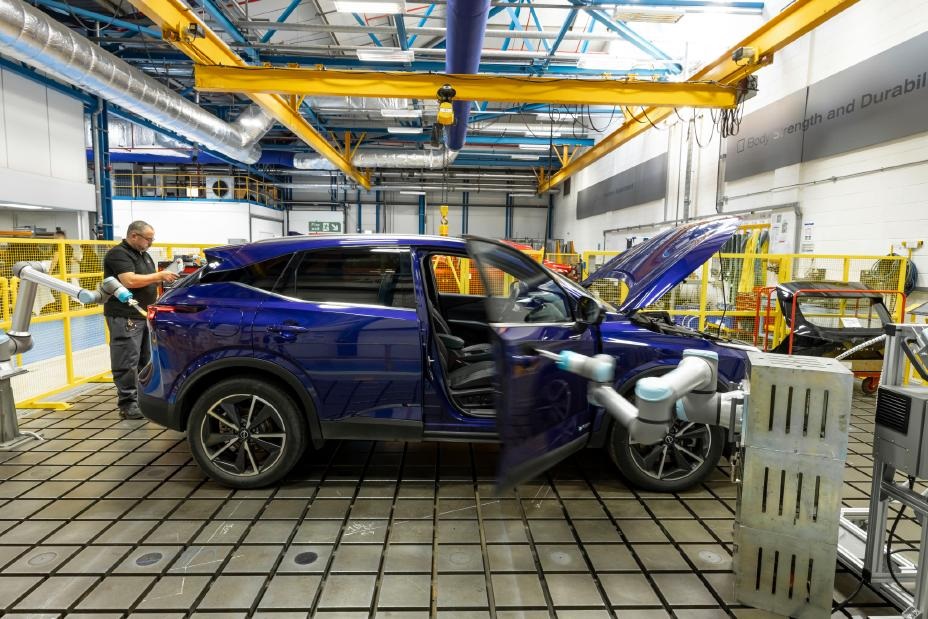Nissan sẽ chỉ ra mắt các mẫu xe chạy hoàn toàn bằng điện ở châu Âu bắt đầu từ bây giờ