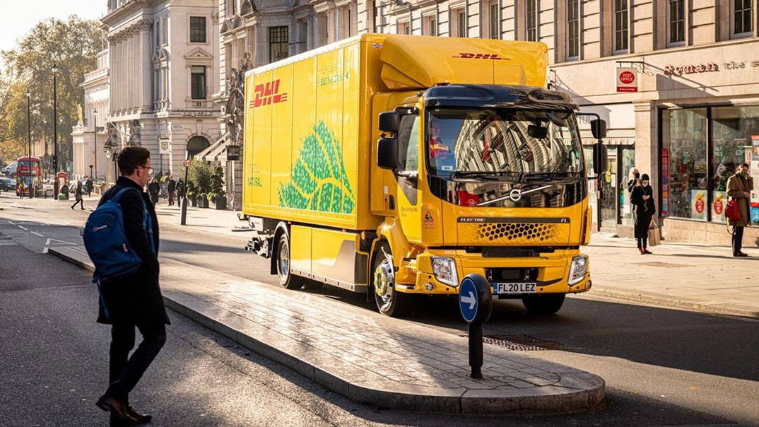 DHL to Invest Over $200 Million in Clean Fuels to Decarbonize Supply Chain Unit
