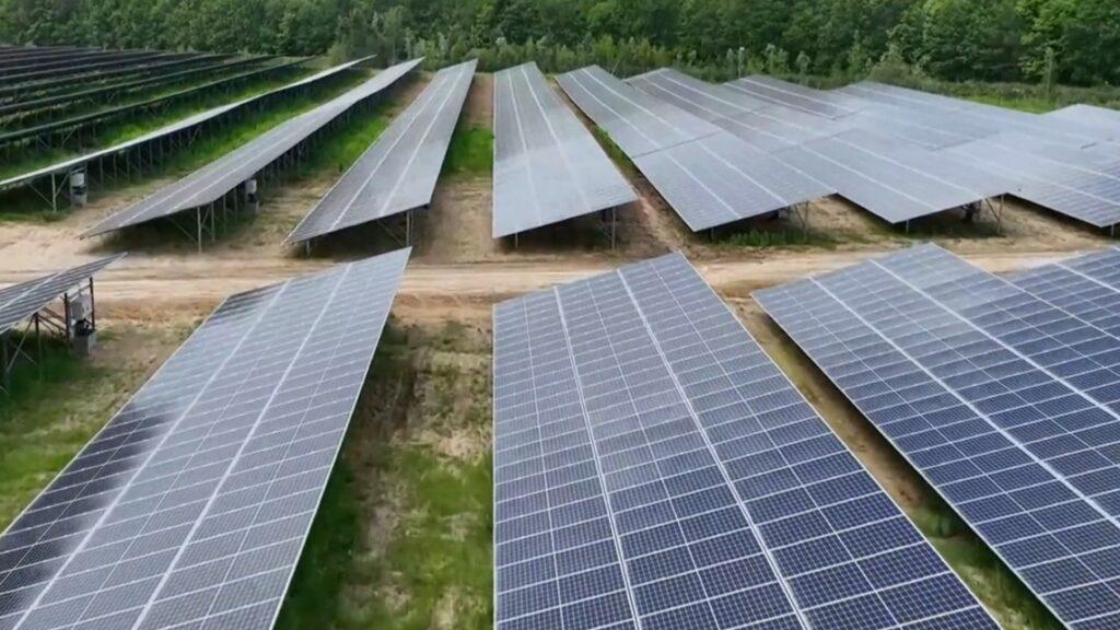 Solar and Storage Developer ZE Energy Raises €54 Million to Fund