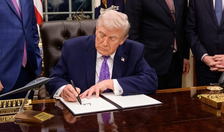 Trump Orders Crackdown on Proxy Advisors for Supporting ESG, DEI