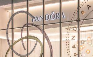 Pandora Introduces Carbon Footprint Labelling for Lab Grown Diamonds