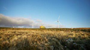 DHL Targets 5x Increase in Energy Transition-Related Revenues to €3 Billion by 2030