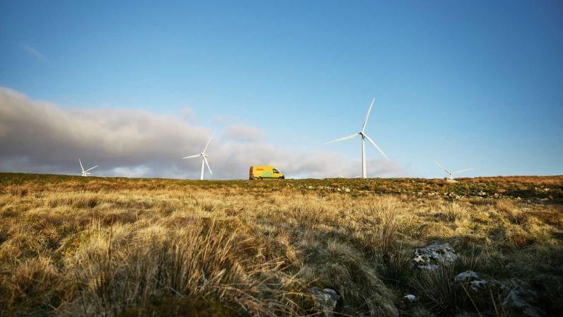DHL Targets 5x Increase in Energy Transition-Related Revenues to €3 Billion by 2030