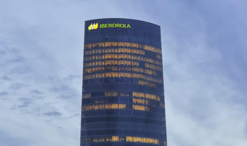 Iberdrola Issues €1.5 Billion Green Bond to Finance Grid, Renewables Investments