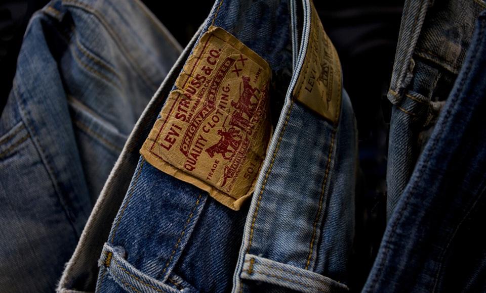 Levi Strauss, M&S, Schneider Electric Launch Fashion Supply Chain Clean Energy Initiative